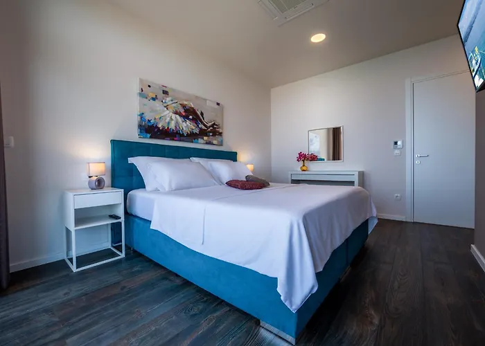 Luxury The View In - For 12 People With Incredible Sea View & Wellness Villa Abbazia