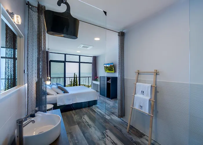 Luxury The View In - For 12 People With Incredible Sea View & Wellness * Abbazia