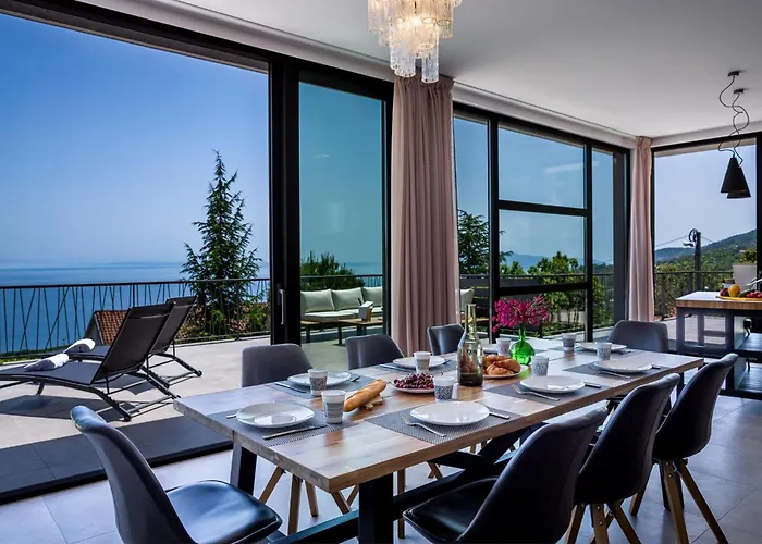 Luxury The View In - For 12 People With Incredible Sea View & Wellness * Abbazia