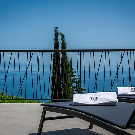 Luxury The View In - For 12 People With Incredible Sea View & Wellness