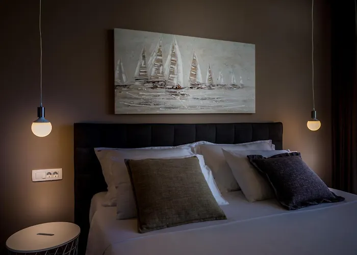 Luxury The View In - For 12 People With Incredible Sea View & Wellness *