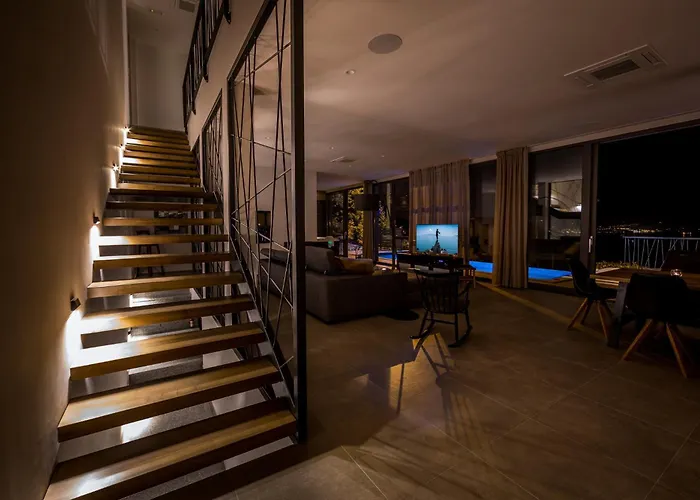 Villa Luxury The View In - For 12 People With Incredible Sea View & Wellness