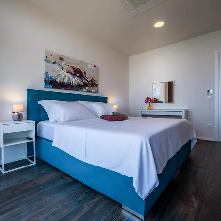 Luxury The View In - For 12 People With Incredible Sea View & Wellness 别墅 奥帕提亚