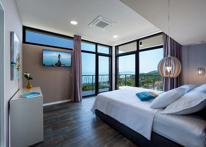 Luxury The View In - For 12 People With Incredible Sea View & Wellness Vila Opatija