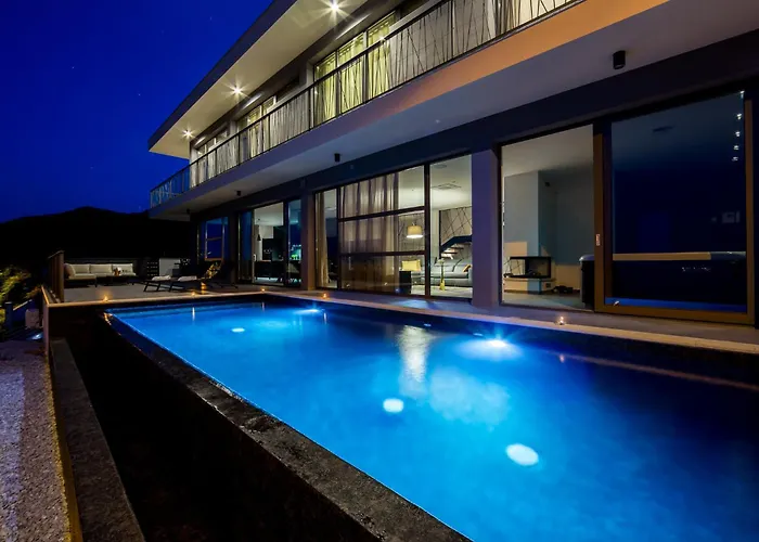 Vila Luxury The View In - For 12 People With Incredible Sea View & Wellness *